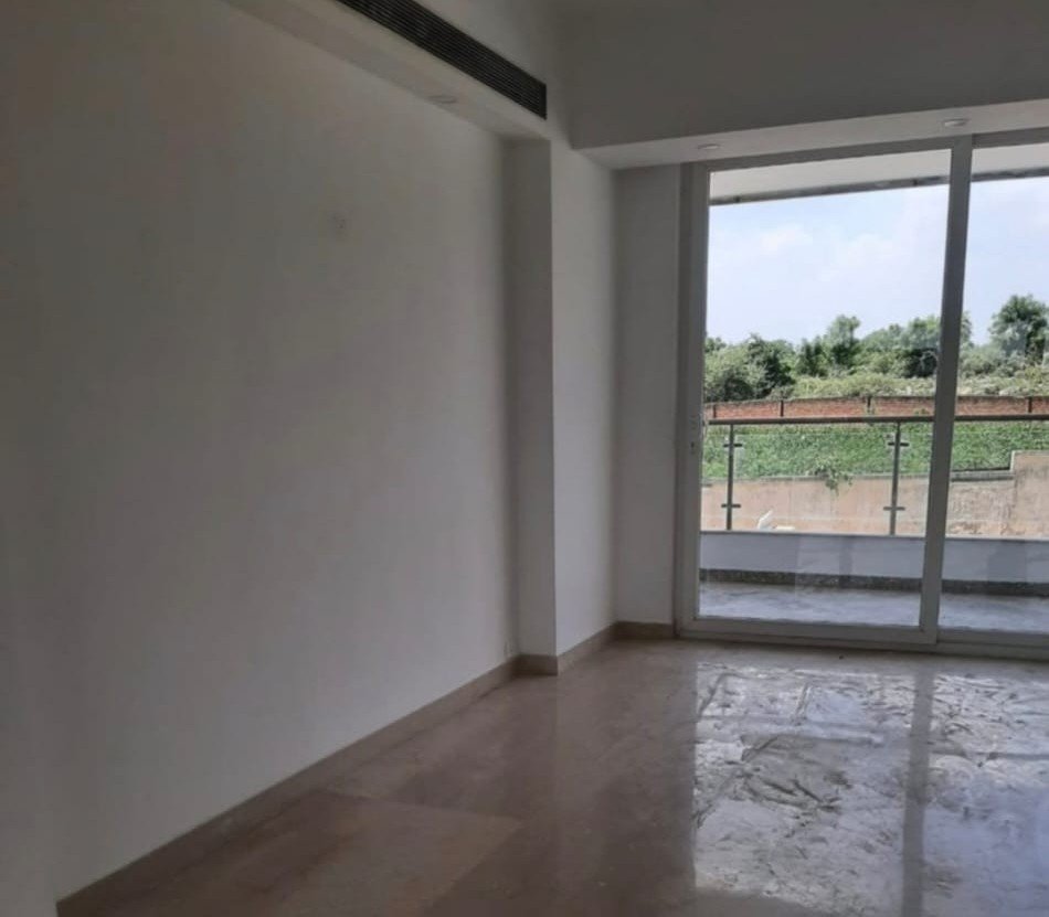 4BHK Krrish Provence Estate, Gwalpahari available for rent